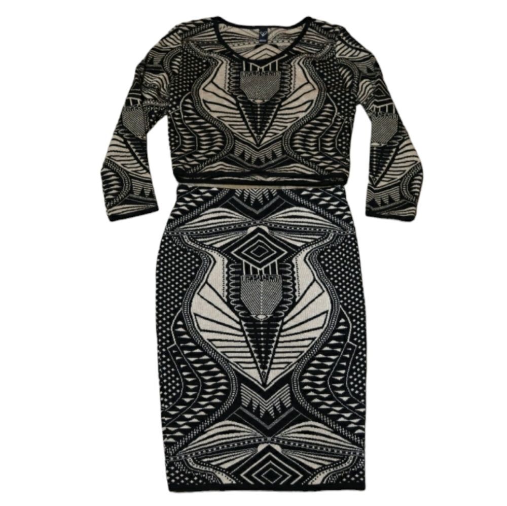 Windsor 2 Piece Black & Gold  Patterned Skirt & Top Set LG
